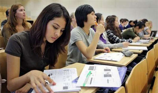 德國教育問題之中學教育篇（下）